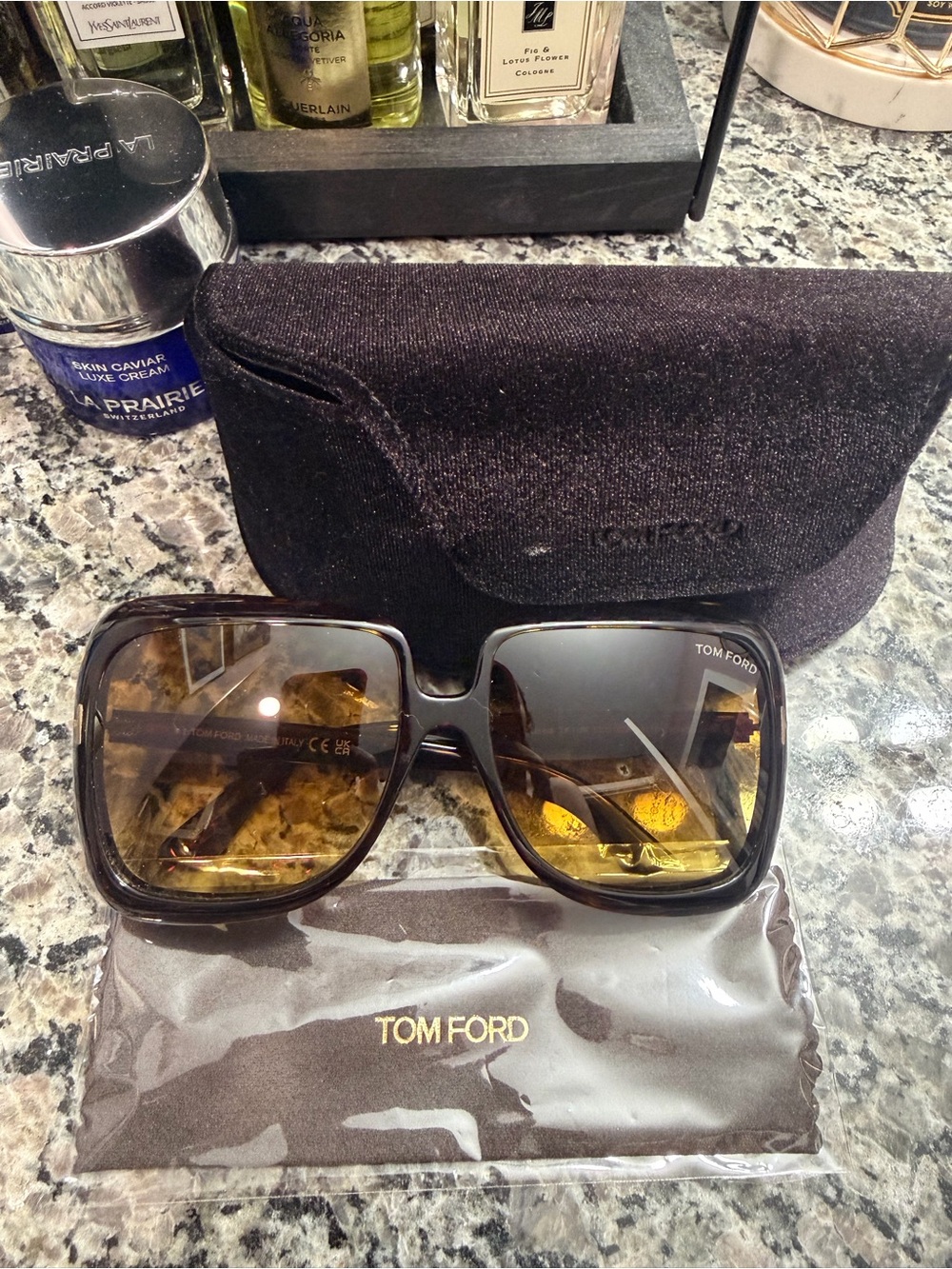Tom Ford Oversized Square Sunglasses — Tortoise Frame with Amber Lenses